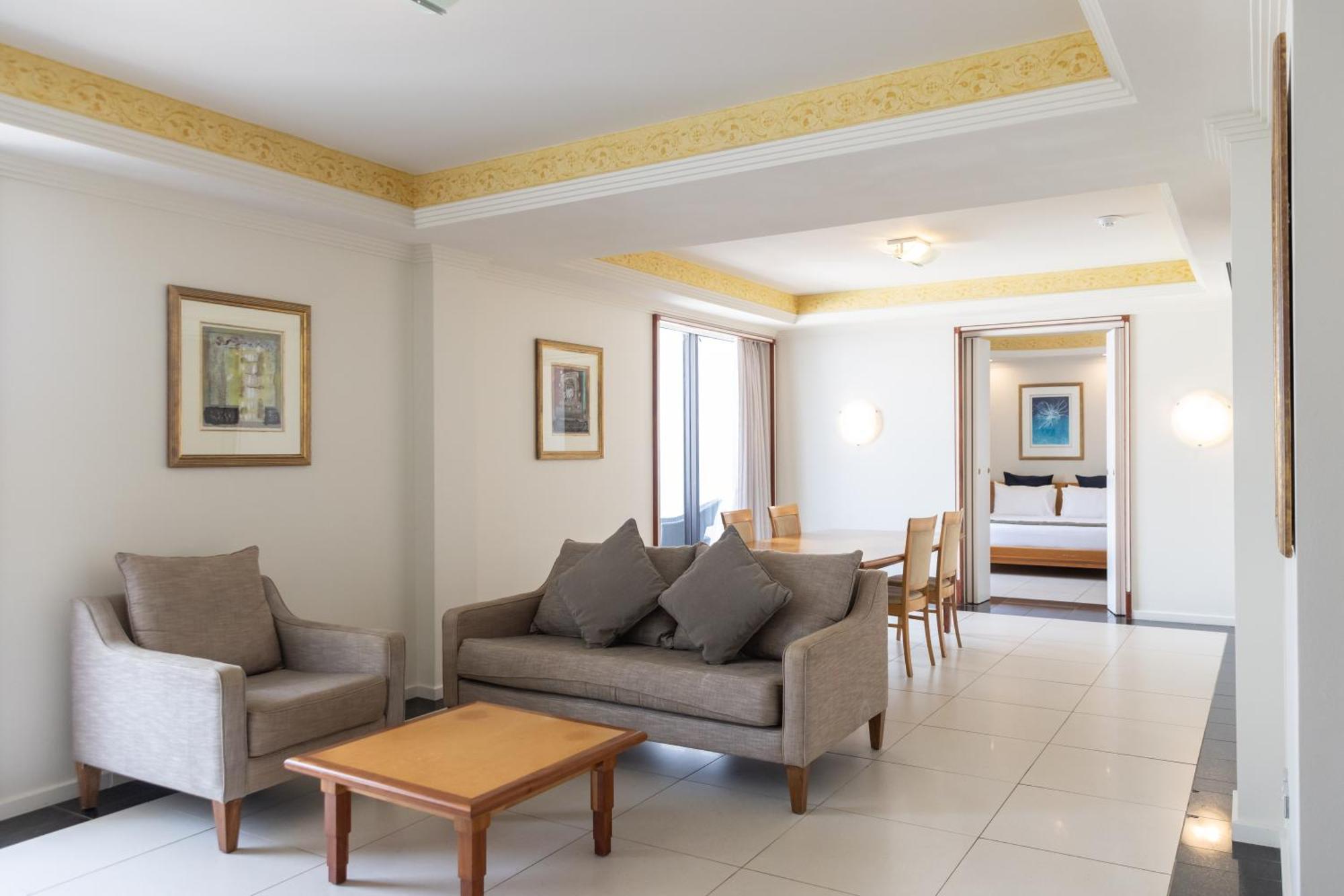 ミンディル ビーチ カジノ アンド リゾート ダーウィン エクステリア 写真 A suite at the hotel