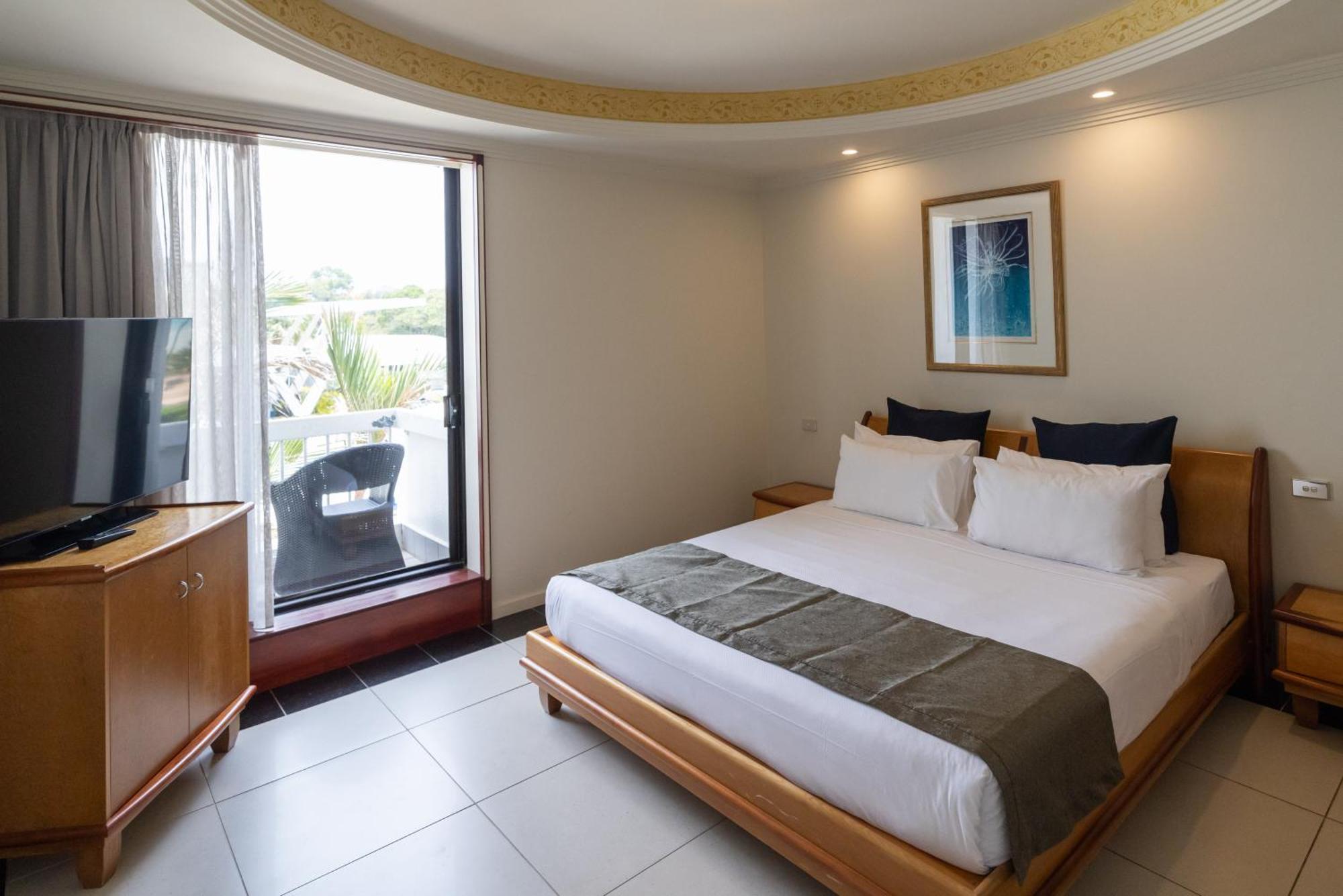 ミンディル ビーチ カジノ アンド リゾート ダーウィン エクステリア 写真 A bedroom at the hotel